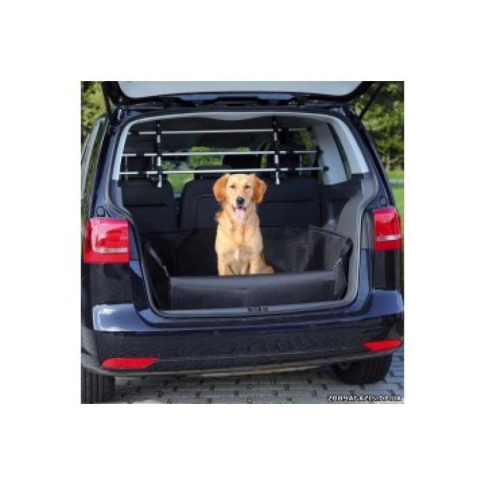Подстилка в багажник для собак Trixie Car Boot Cover ,1.64 x 1.25 m